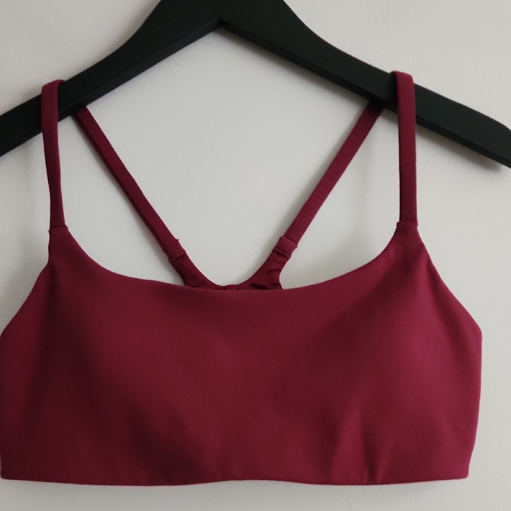 Lululemon EUC Wunder Train Strappy Racerback Bra A/B Cup Size 10 - Picture 1 of 5